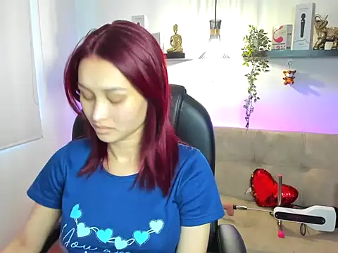 naomy stanley online show from 04-07-26, 10:33