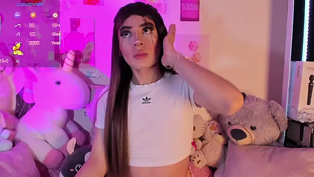 Iam Emiily  online show from 03-28-26, 12:33