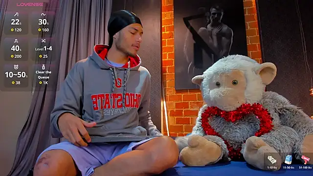 Snapshot of ItsZairen chatting on 02-14-26, 04:34 ItsZairen online show from 02-14-26, 04:34