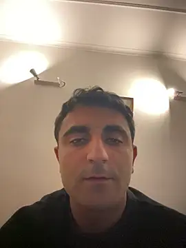 elia2711 online show from 04-10-26, 09:11