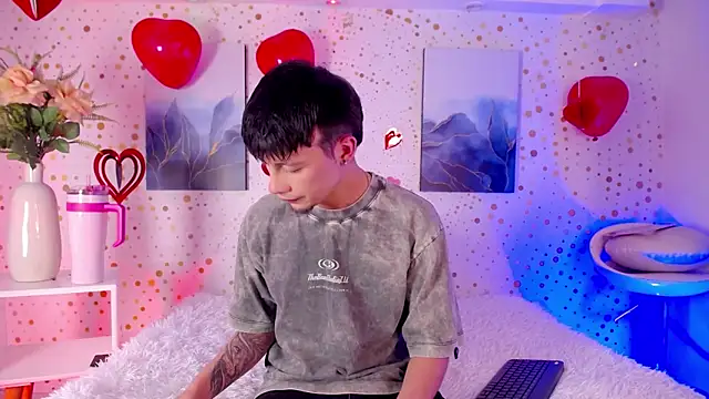 Snapshot of Novoa_Prime chatting on 02-19-26, 03:25 Novoa Prime online show from 02-19-26, 03:25