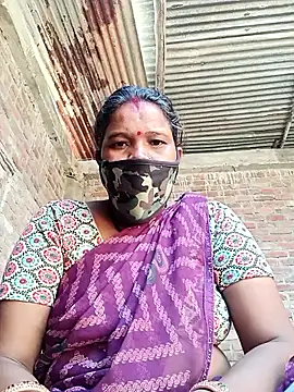 Snapshot of Kirti_sacsena chatting on 03-10-26, 08:29 Kirti sacsena online show from 03-10-26, 08:29