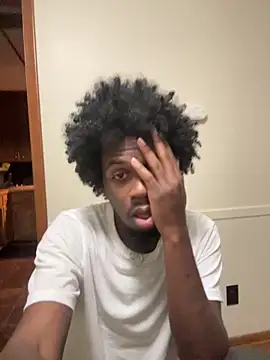 Snapshot of pussyeater_- chatting on 02-19-26, 01:02 pussyeater - online show from 02-19-26, 01:02