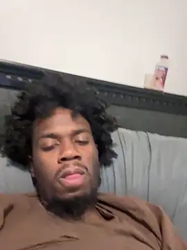 Snapshot of pussyeater_- chatting on 02-21-26, 12:18 pussyeater - online show from 02-21-26, 12:18