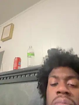 Snapshot of pussyeater_- chatting on 02-18-26, 06:44 pussyeater - online show from 02-18-26, 06:44