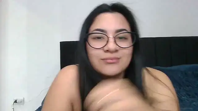 Agusgold22 online show from 05-12-26, 02:56