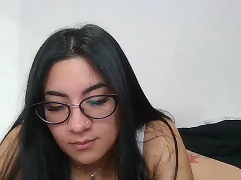 Agusgold22 online show from 04-10-26, 01:18