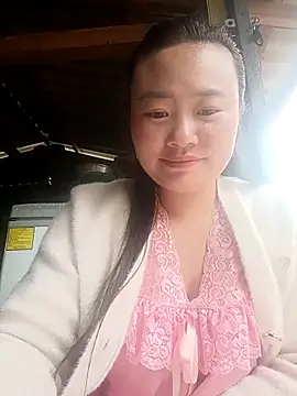 Snapshot of lisn-cute chatting on 04-30-26, 05:03 lisn-cute online show from 04-30-26, 05:03