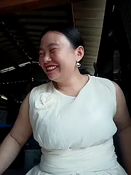 lisn-cute online show from 03-31-26, 01:51