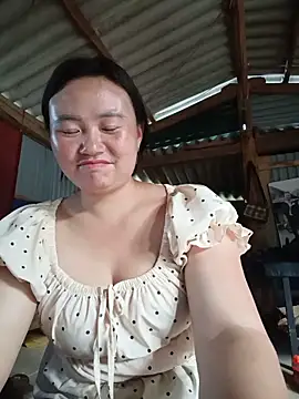 Snapshot of lisn-cute chatting on 05-26-26, 10:57 lisn-cute online show from 05-26-26, 10:57