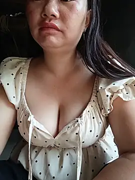 lisn-cute online show from 06-23-26, 12:19