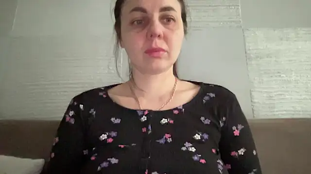 Snapshot of Darsy_Rox chatting on 02-18-26, 08:00 Darsy Rox online show from 02-18-26, 08:00