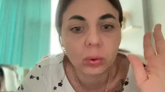 Snapshot of Darsy_Rox chatting on 05-12-26, 10:54 Darsy Rox online show from 05-12-26, 10:54