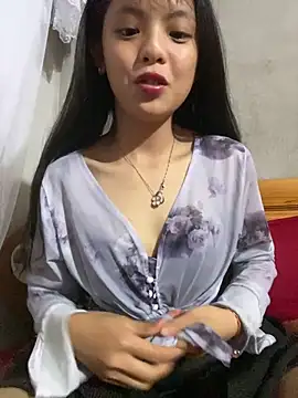 Snapshot of tenten110 chatting on 02-24-26, 01:01 tenten110 online show from 02-24-26, 01:01