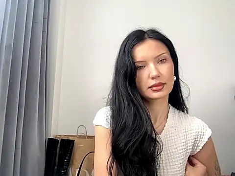 JoanGold online show from 04-23-26, 06:20