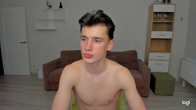 Max foks  online show from 04-23-26, 10:33