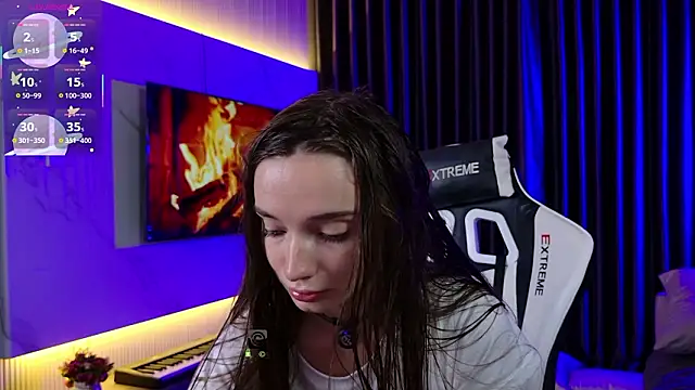 AnnyShore online show from 02-27-26, 12:00