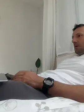 Snapshot of defaktor chatting on 07-12-26, 04:08 defaktor online show from 07-12-26, 04:08