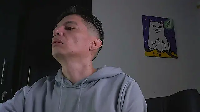 Thommas8a online show from 02-15-26, 02:01