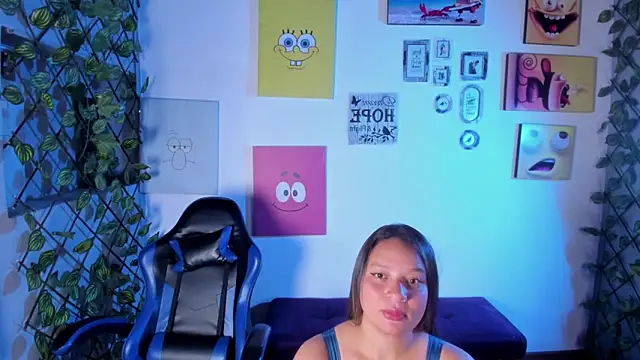 Juli W online show from 02-15-26, 03:00