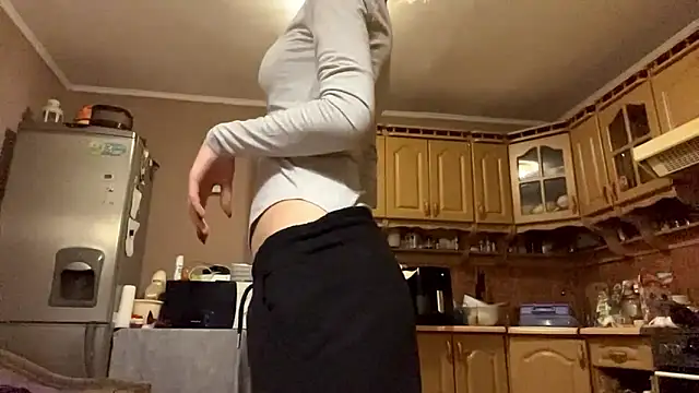 CharmingBlonde online show from 02-15-26, 07:13