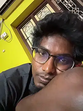 Snapshot of chennai_sexyboy chatting on 03-09-26, 06:50 chennai sexyboy online show from 03-09-26, 06:50
