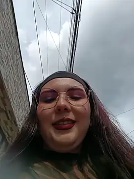 Yulska online show from 03-28-26, 08:21