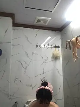 cuty lusy online show from 03-25-26, 11:20