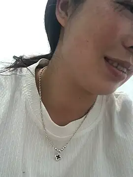 cuty lusy online show from 05-11-26, 07:43