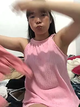cuty lusy online show from 05-17-26, 06:57