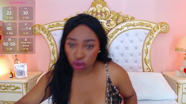 NatashaSilvers online show from 03-17-26, 12:19