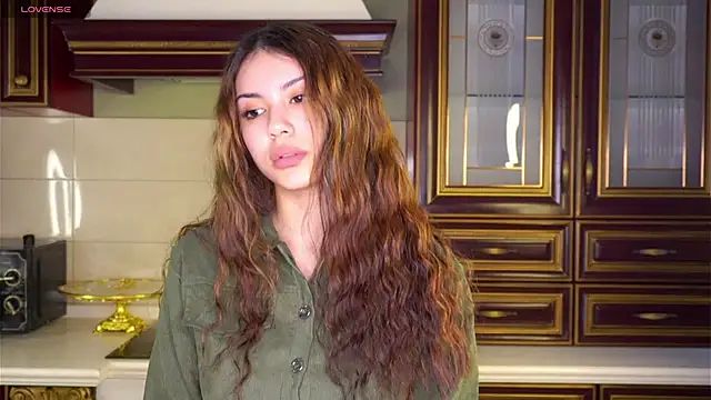 SulemaNeugin online show from 03-12-26, 02:28