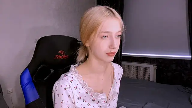 TaliCaan online show from 04-04-26, 11:06