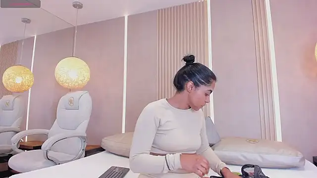 eva lain online show from 03-21-26, 12:20