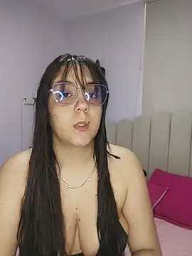 its lauu  online show from 02-08-26, 07:55