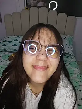 its lauu  online show from 02-24-26, 02:56