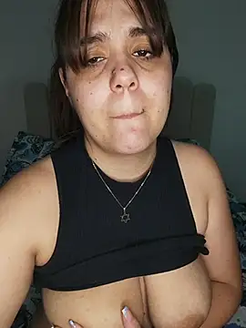 its lauu  online show from 04-08-26, 05:20