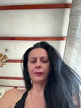 MiriamDelyn online show from 07-18-26, 06:44