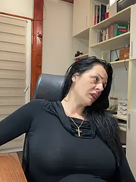 MiriamDelyn online show from 05-22-26, 07:45