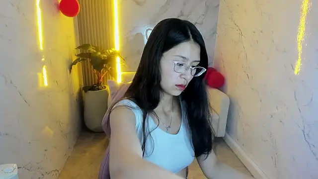 Snapshot of dani_tf chatting on 02-23-26, 01:01 dani tf online show from 02-23-26, 01:01