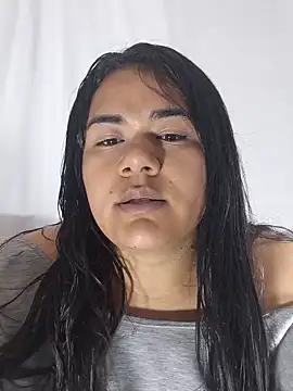 Snapshot of lumi_bellx chatting on 06-19-26, 05:13 lumi bellx online show from 06-19-26, 05:13