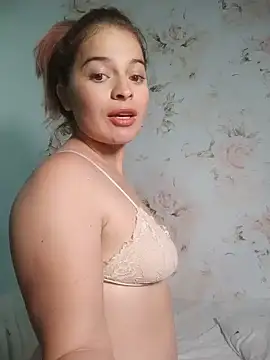 Snapshot of AriBeautiful chatting on 07-23-26, 06:33 AriBeautiful online show from 07-23-26, 06:33