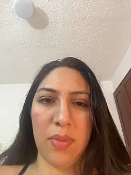 Snapshot of Victoria_Lusty chatting on 02-16-26, 11:02 Victoria Lusty online show from 02-16-26, 11:02