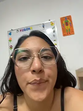 Snapshot of Victoria_Lusty chatting on 03-03-26, 09:22 Victoria Lusty online show from 03-03-26, 09:22