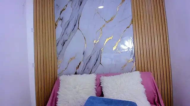 evelin 24  online show from 02-21-26, 03:58