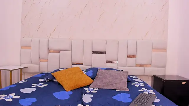 hermione brown online show from 02-25-26, 08:19