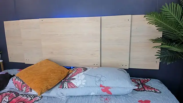 hermione brown online show from 03-19-26, 08:09