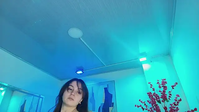 Chloe dolly online show from 04-27-26, 12:14