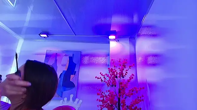 Chloe dolly online show from 03-29-26, 11:45