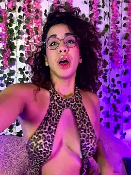 Snapshot of Woo_isDaphne chatting on 02-26-26, 12:54 Woo isDaphne online show from 02-26-26, 12:54